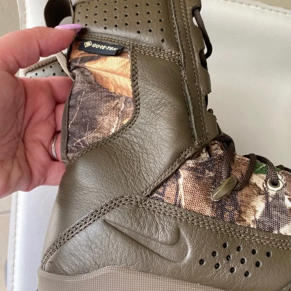Nike SFB Field 2 8” realtree Gore-tex boots